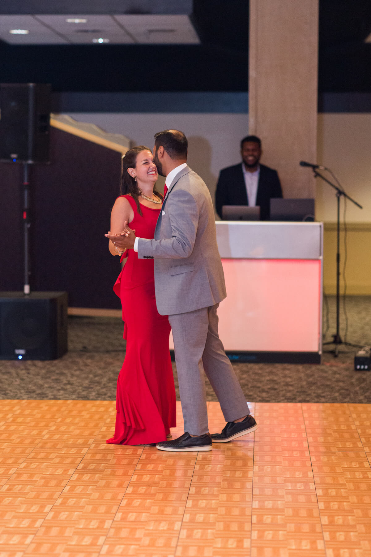 First dance | Indian-American Wedding at Wintergreen Resort by Virginia Photographers