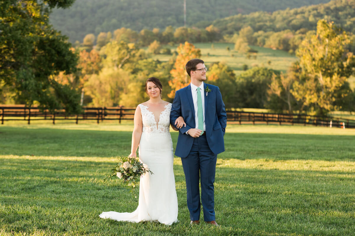 Couple portrait | Fall Wedding at King Family Vineyards by Virginia Photographers